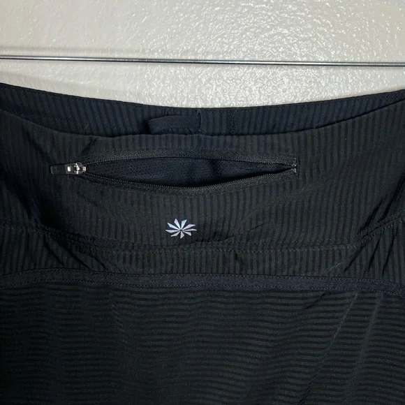 Athleta Women’s Good Match Skort Black Pleated Pocket Skirt Shorts M Tennis Logo - Picture 15 of 15
